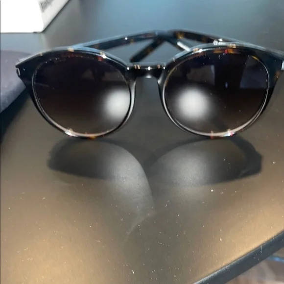 Saint Laurent Black Sunglasses with Case - Picture 4 of 4